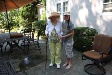 Mom and I say good bye